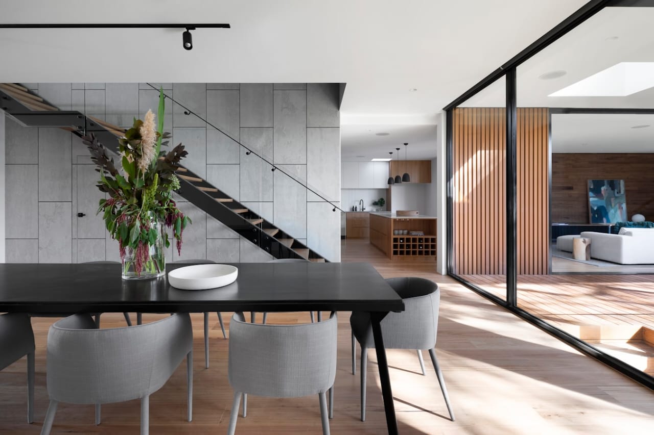 Comprehensive Finishing Works